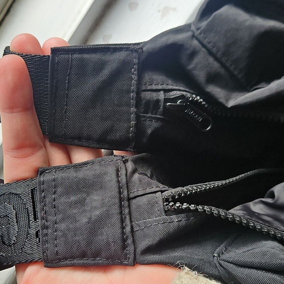 Baggu Large Cargo Crossbody - Picture 6 of 6